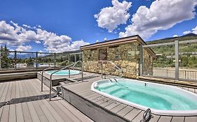 Ski-In, Ski-Out Keystone Studio With Hot Tubs!